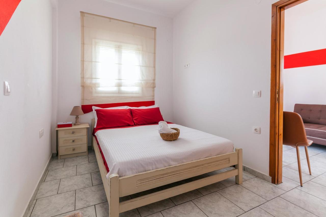 Guests Apartments In Sissi Creta Kültér fotó