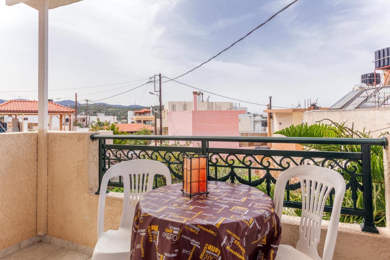 Guests Apartments In Sissi Creta Kültér fotó